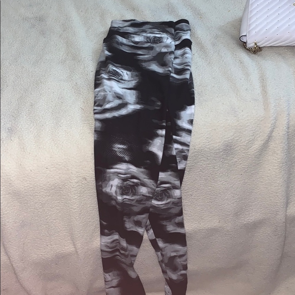 Leggings - Picture 3 of 3